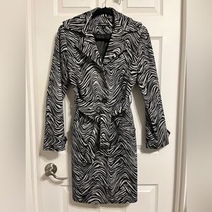 Chapter One Ladies Coat Size 4